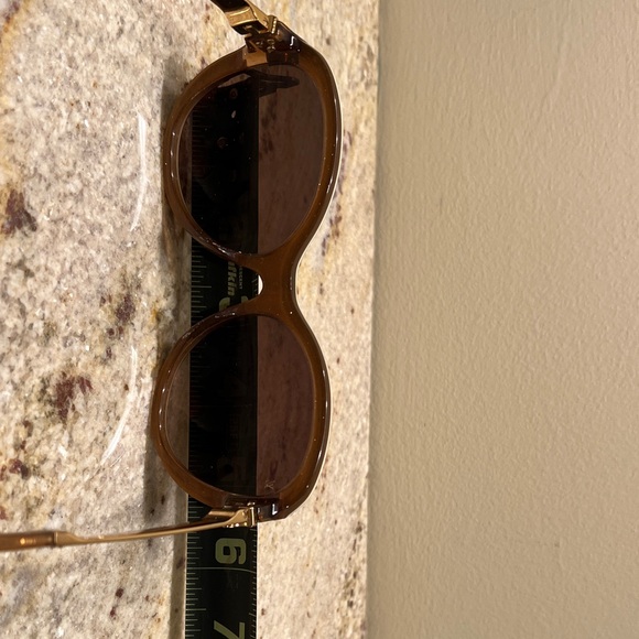Louis Vuitton Petit Soupçon CatEye Sunglasses - Picture 11 of 16